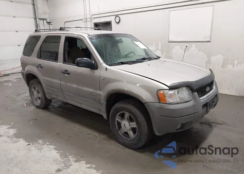 2001 Ford Escape Xlt from USA, damaged, VIN 1FMYU03151KB27145